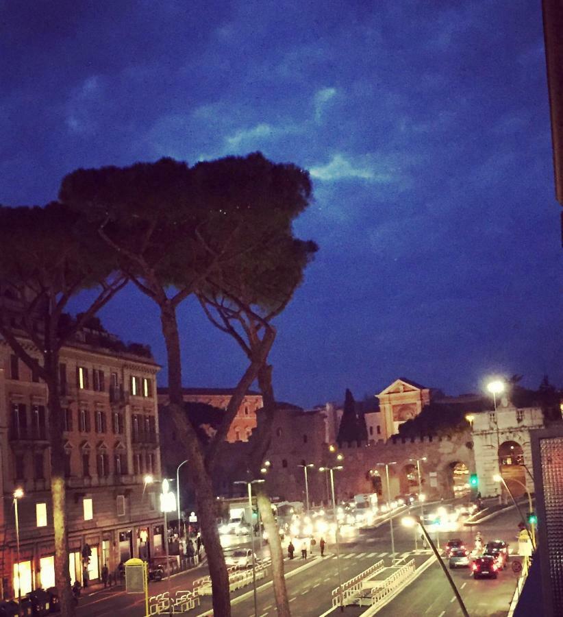 La Maison, Vicino Al Colosseo! Řím Exteriér fotografie